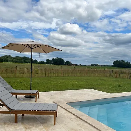 Domaine De Rebert *
